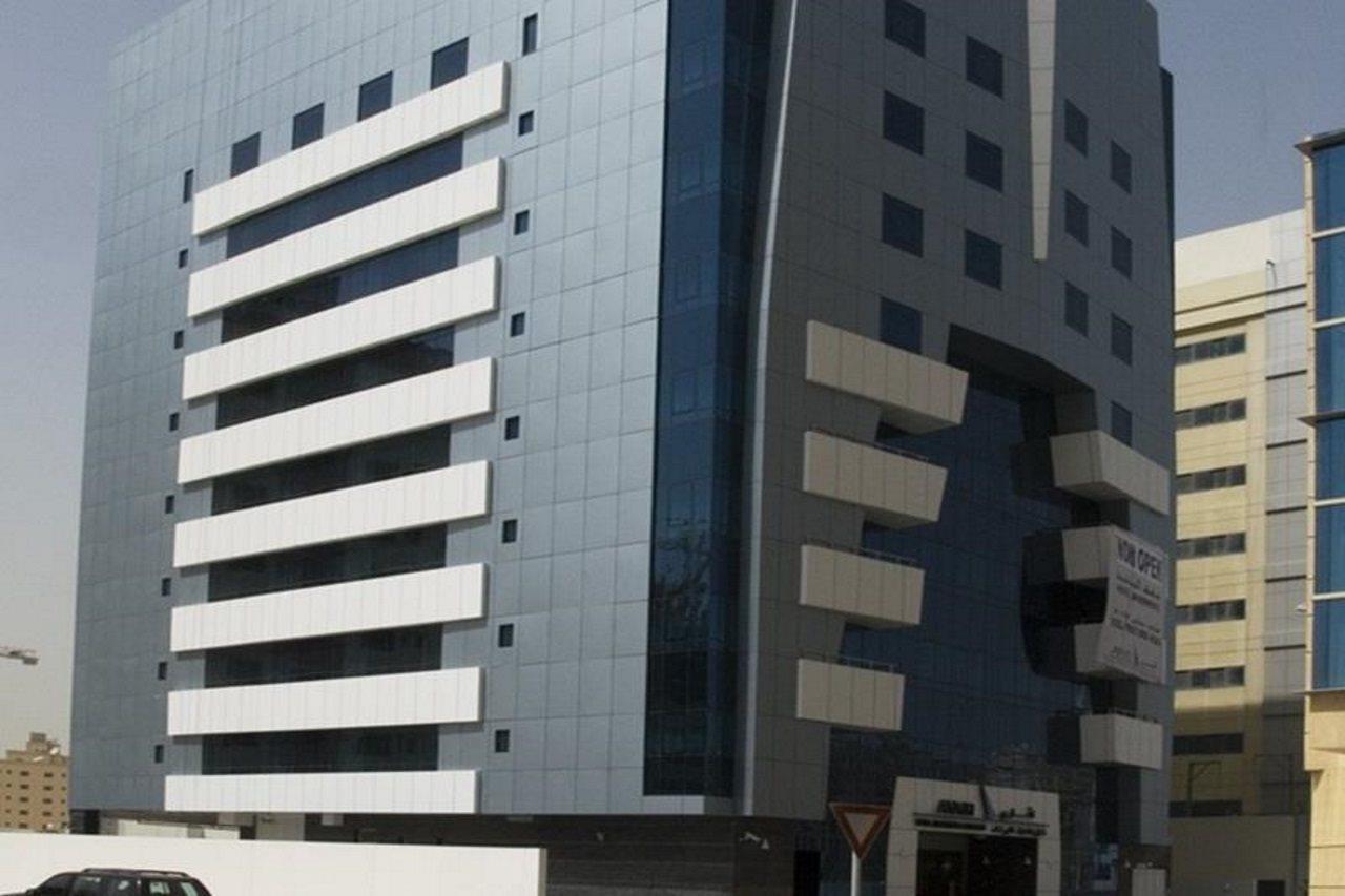 Avari Hotel Apartments - Al Barsha Dubai Exterior photo