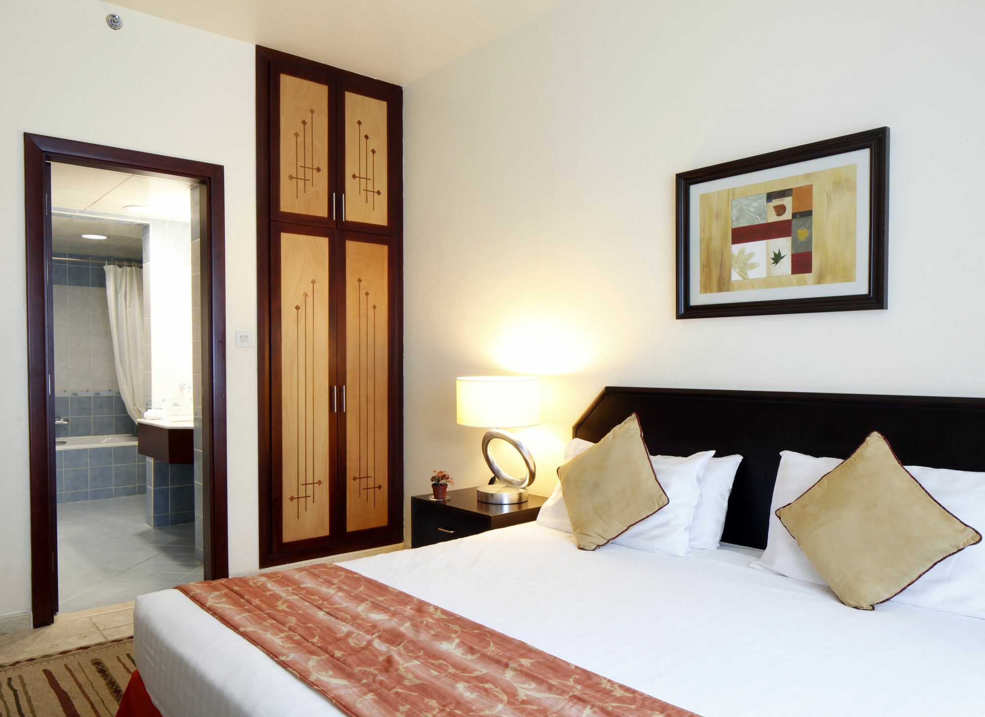 Avari Hotel Apartments - Al Barsha Dubai Exterior photo